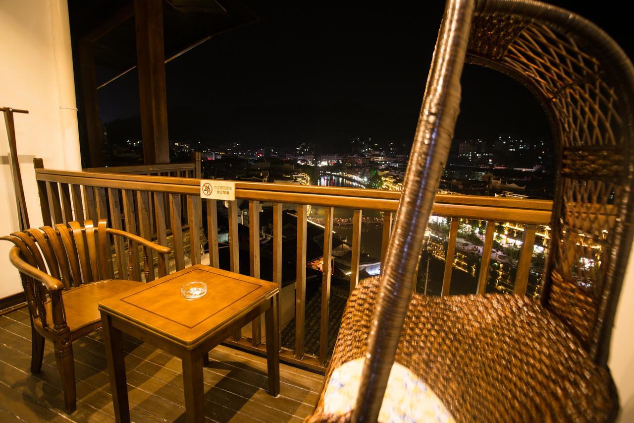 Wang Jiang Reclusive Boutique Inn Fenghuang County Exterior photo