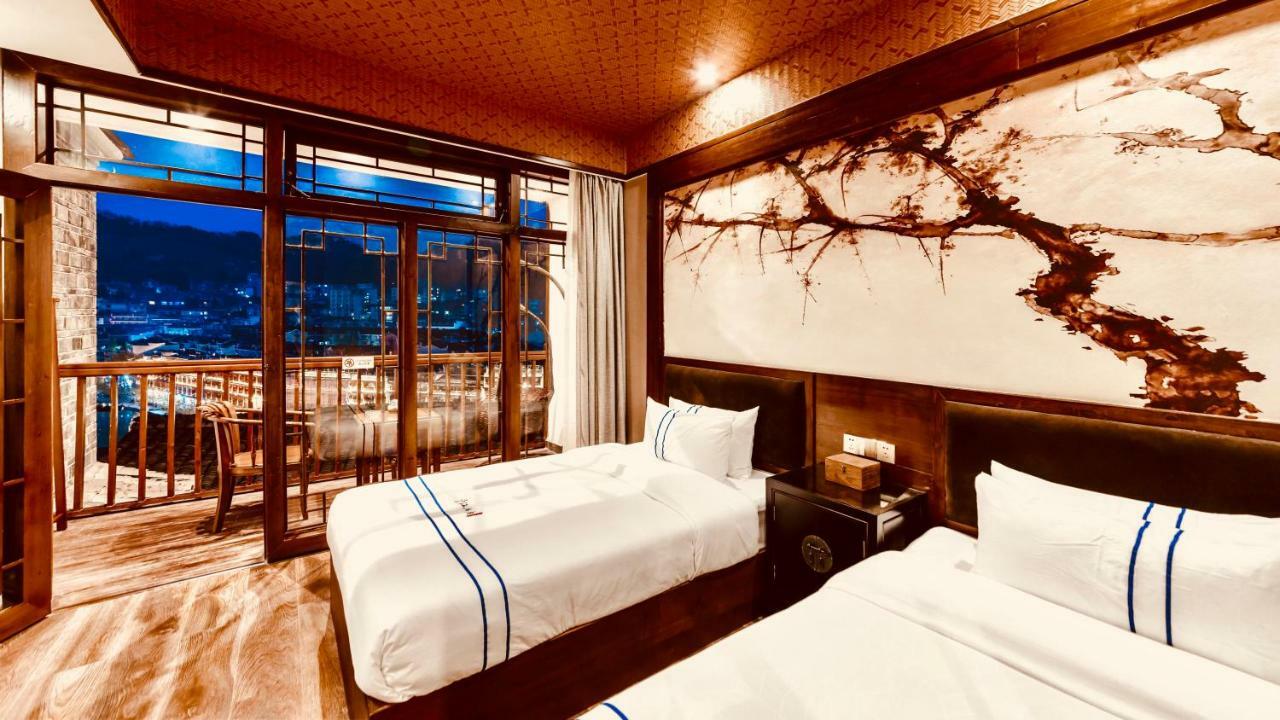 Wang Jiang Reclusive Boutique Inn Fenghuang County Exterior photo