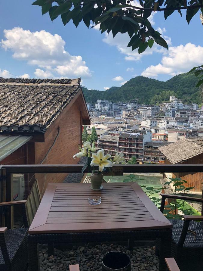 Wang Jiang Reclusive Boutique Inn Fenghuang County Exterior photo